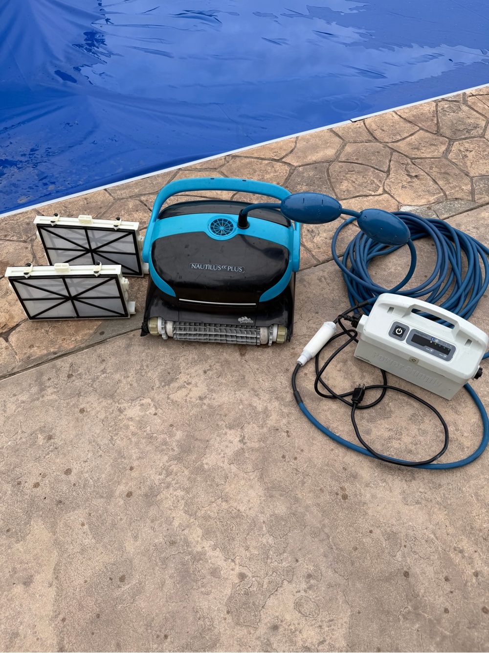 Dolphin Nautilus CC Plus NON WIFI Version Robotic Pool Cleaner